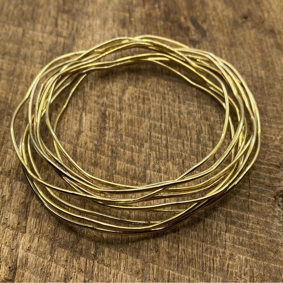 Wavy Gold-Tone Metal Thin Stackable Bangle Bracelets X10 - Picture 1 of 3